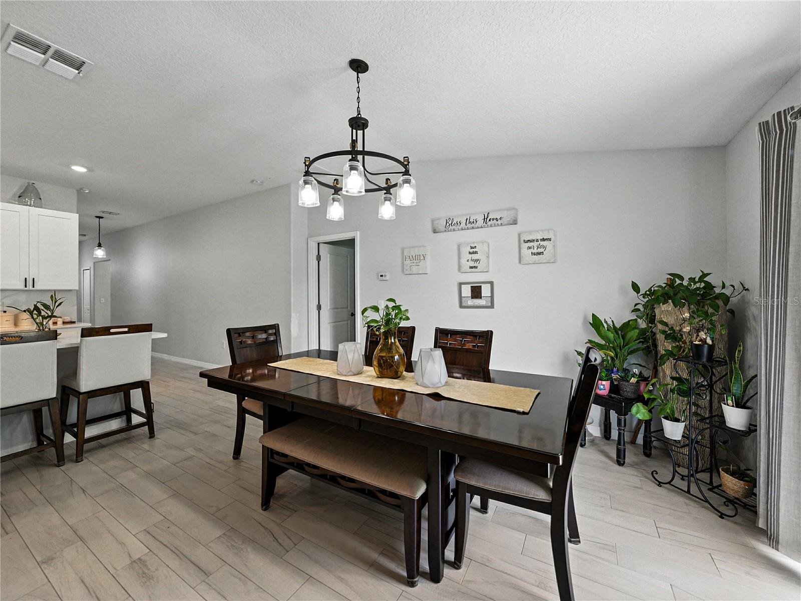 Image 16 of 41 For 149 Cascade Bend Drive
