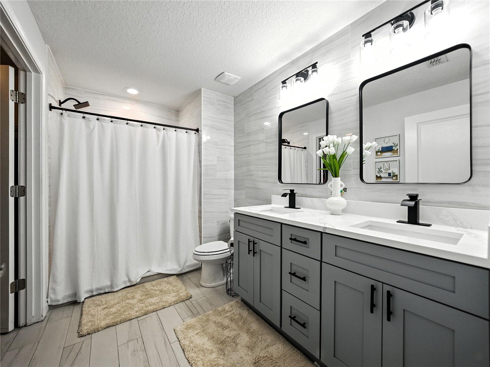 Image 35 of 41 For 149 Cascade Bend Drive