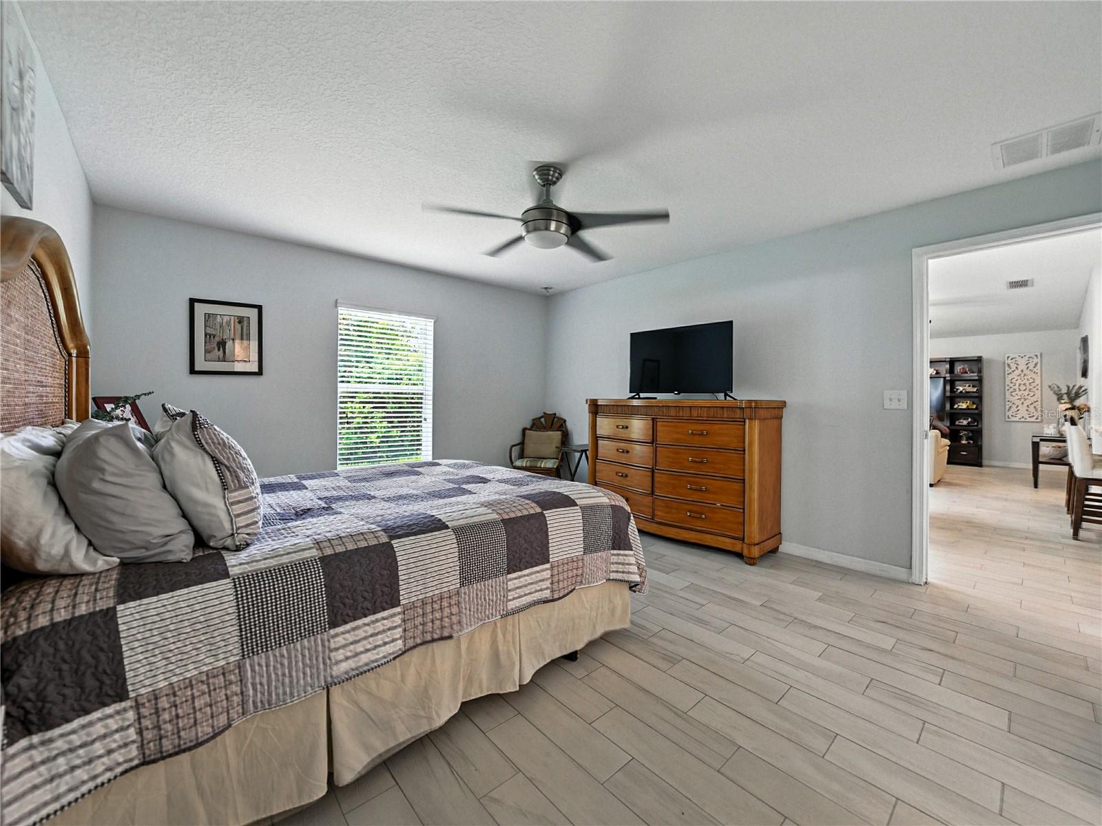 Image 37 of 41 For 149 Cascade Bend Drive