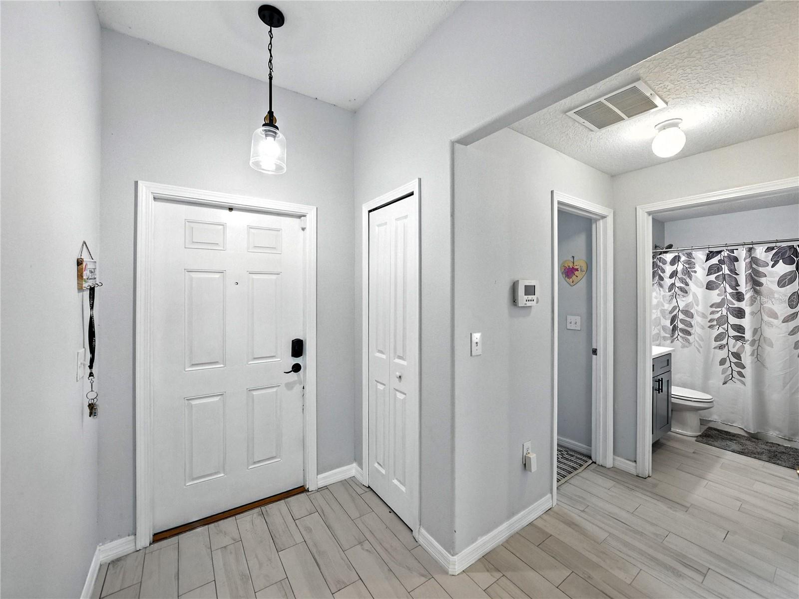Image 7 of 41 For 149 Cascade Bend Drive