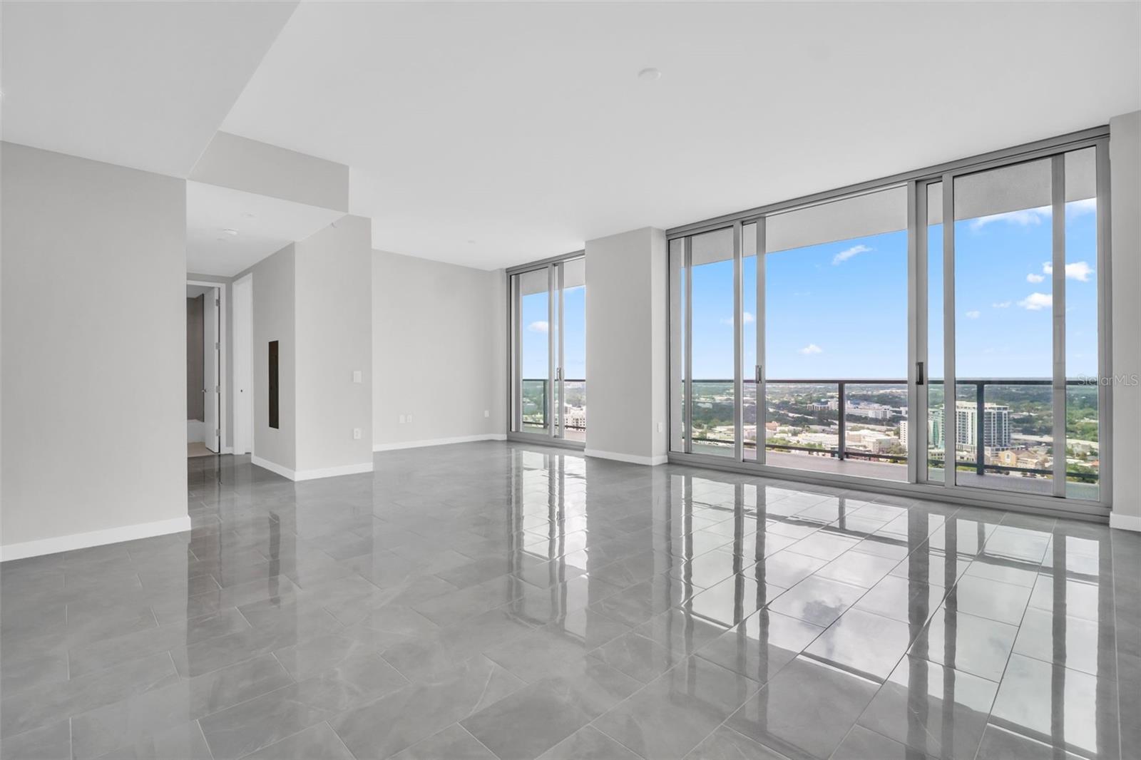 Image 16 of 78 For 400 Central Avenue 3002