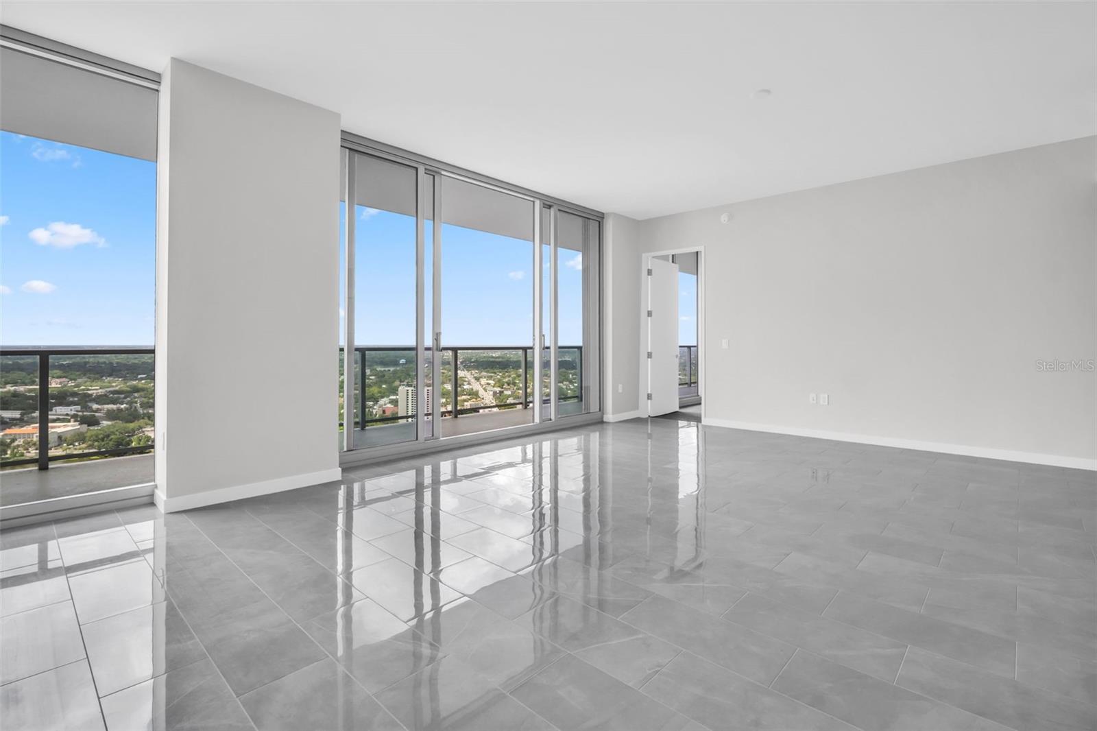 Image 17 of 78 For 400 Central Avenue 3002