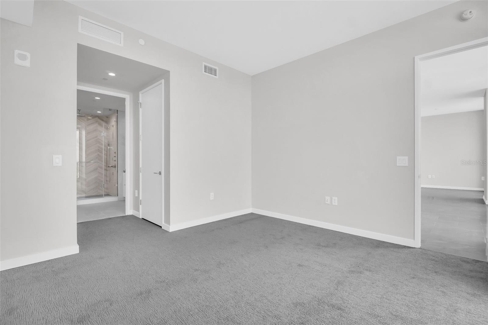 Image 21 of 78 For 400 Central Avenue 3002