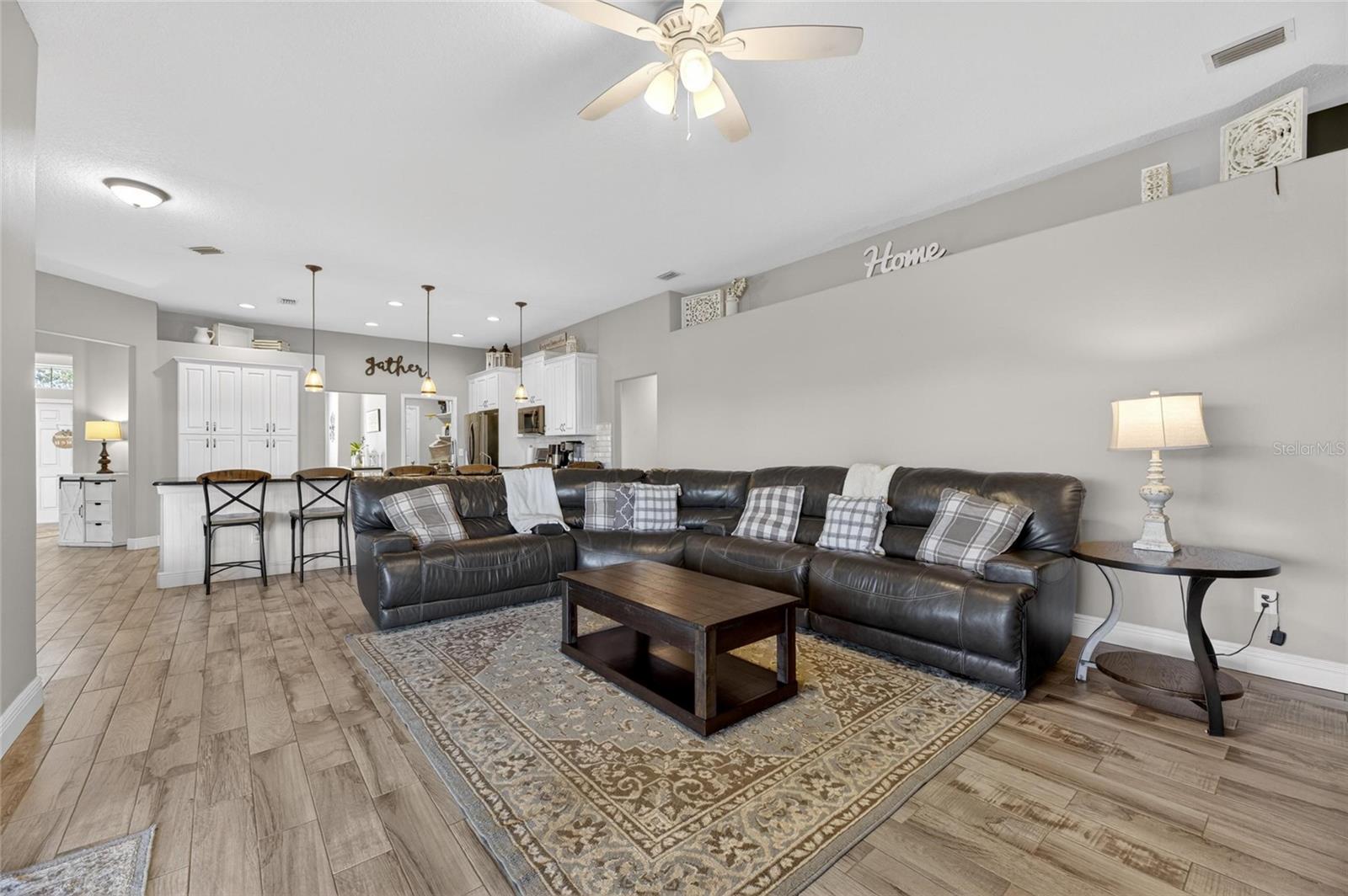 Image 23 of 91 For 4409 Windmill Pointe Drive