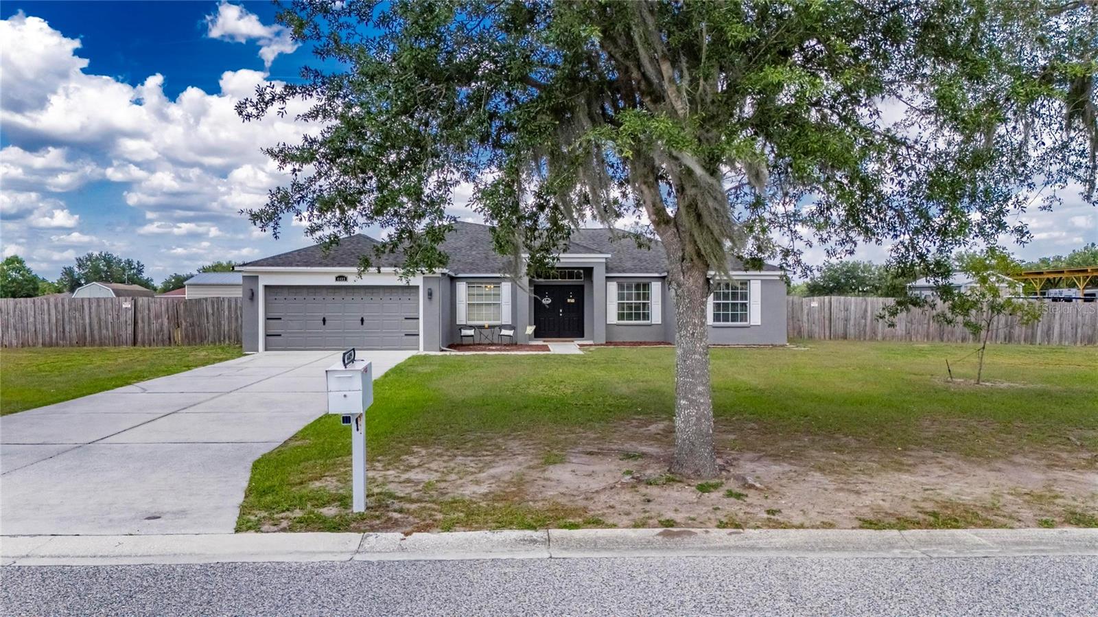 Image 4 of 91 For 4409 Windmill Pointe Drive