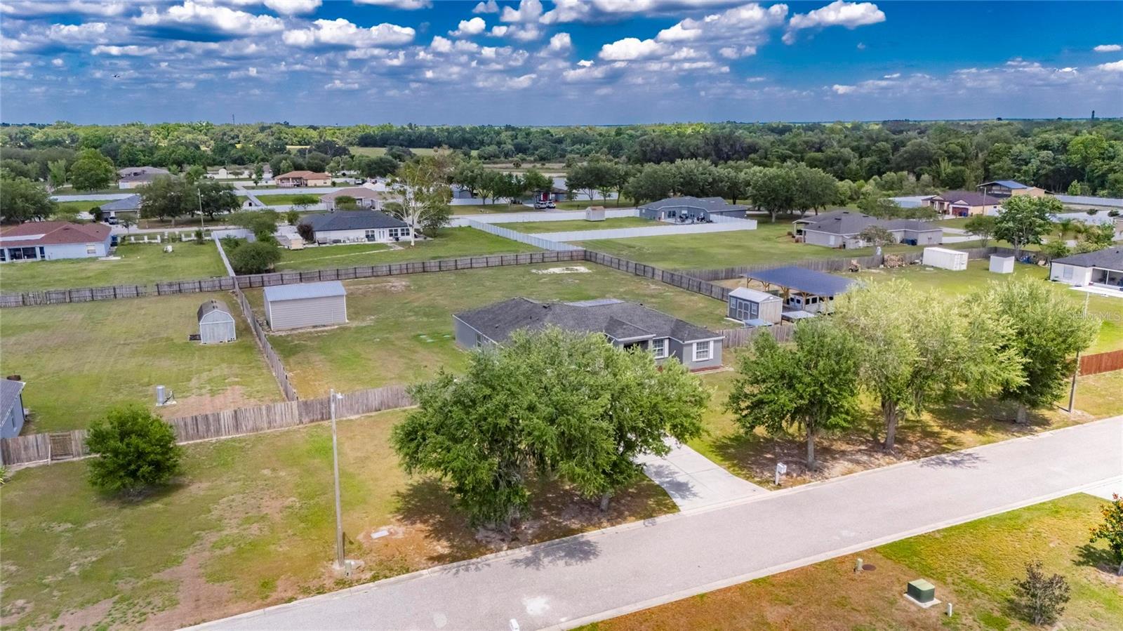 Image 72 of 91 For 4409 Windmill Pointe Drive