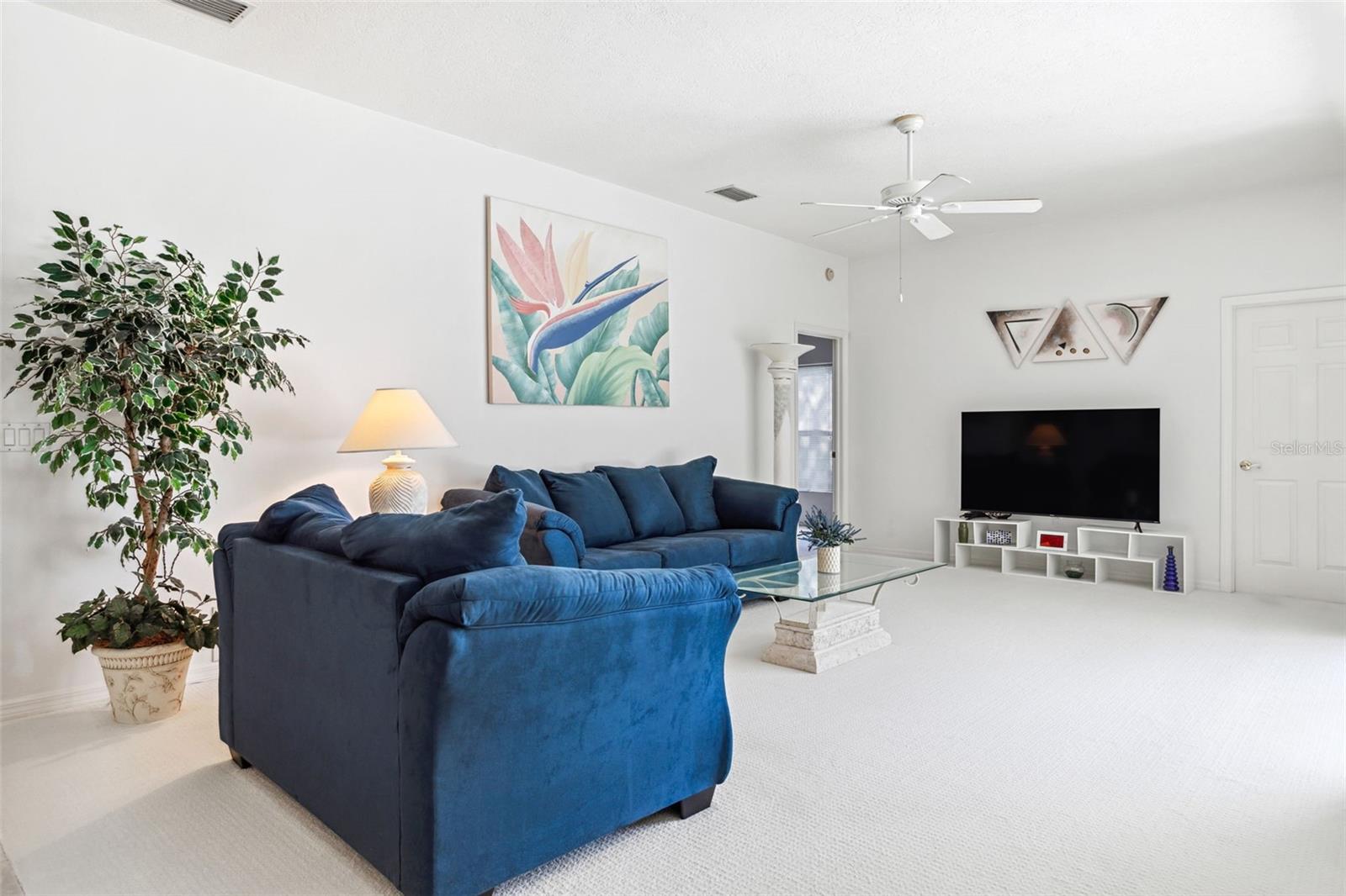 Image 11 of 38 For 9016 Easthaven Court