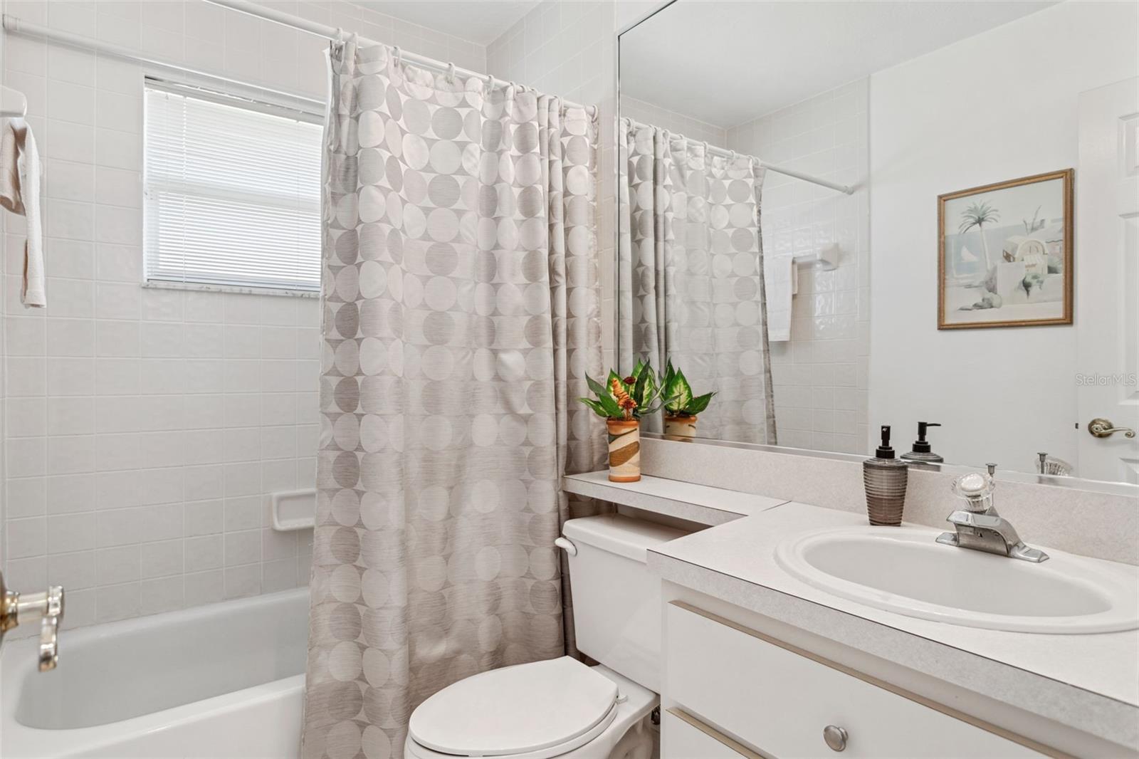 Image 16 of 38 For 9016 Easthaven Court