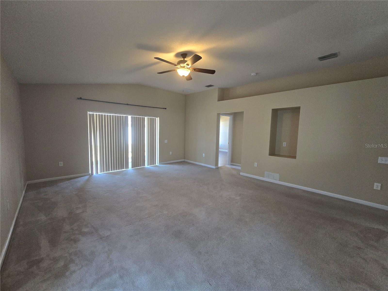 Image 16 of 44 For 7624 Granitville Drive