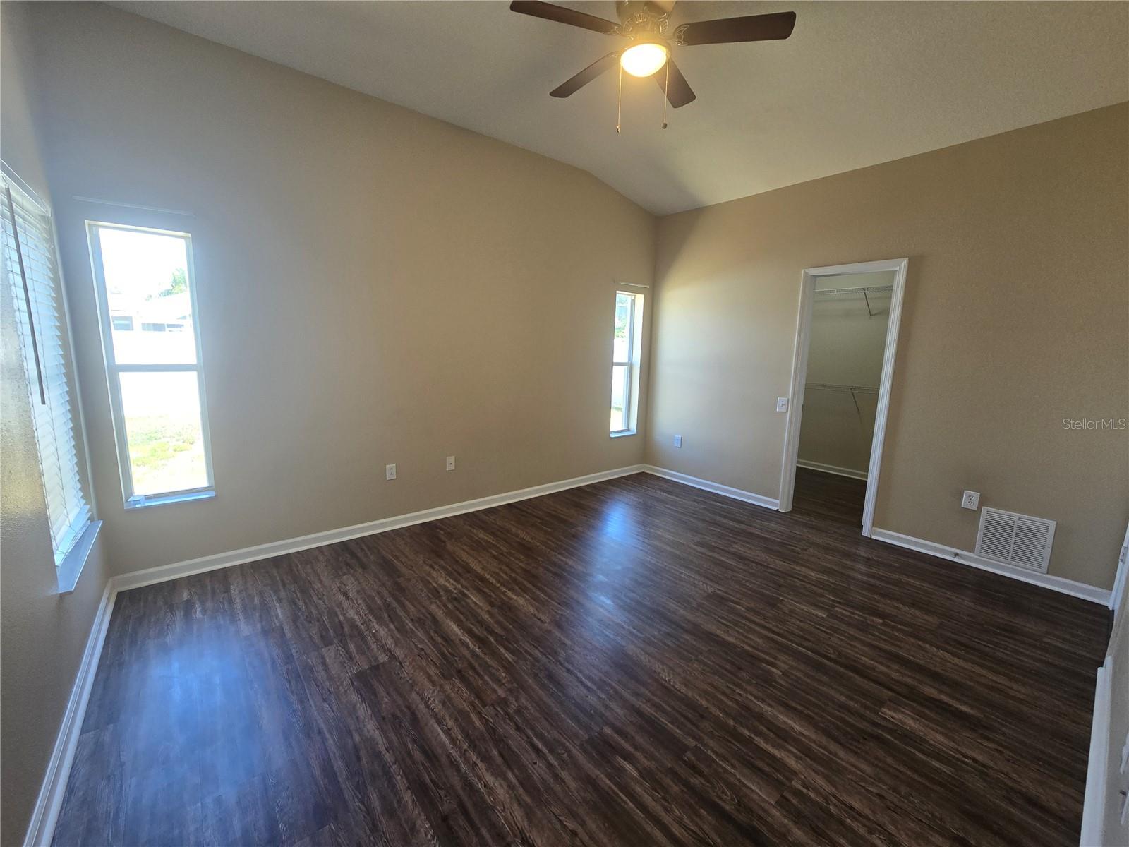 Image 19 of 44 For 7624 Granitville Drive