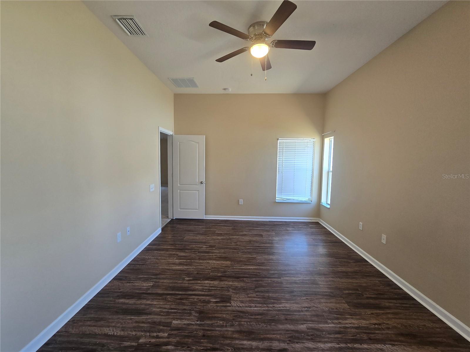 Image 22 of 44 For 7624 Granitville Drive