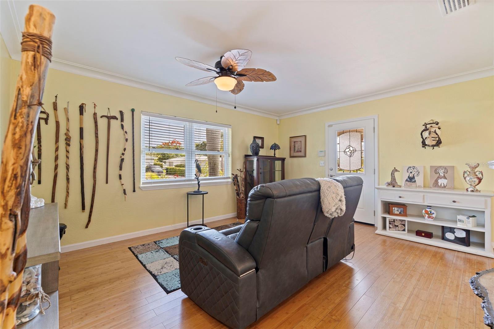 Image 16 of 37 For 3767 25th Avenue N