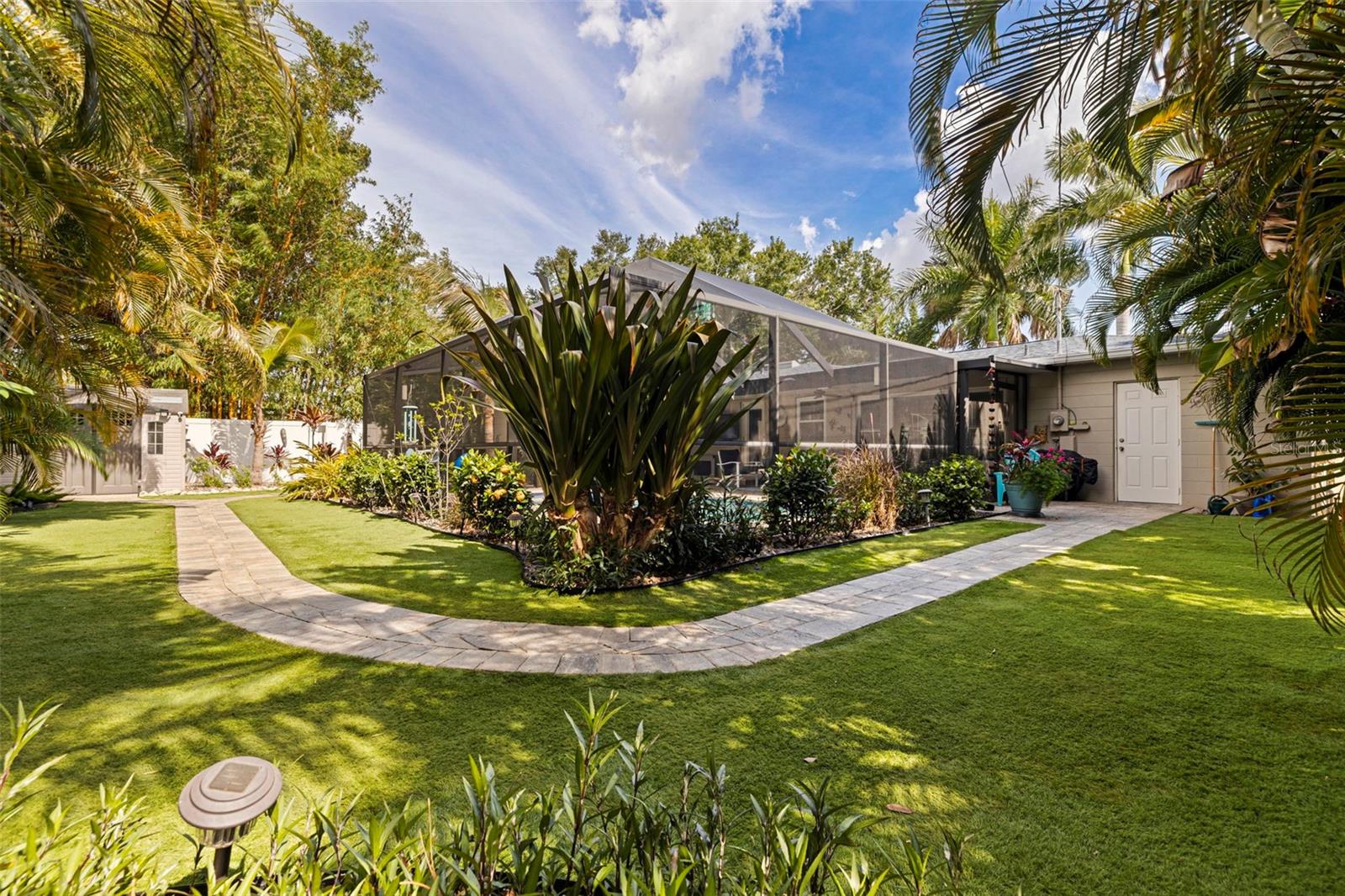 Image 32 of 37 For 3767 25th Avenue N