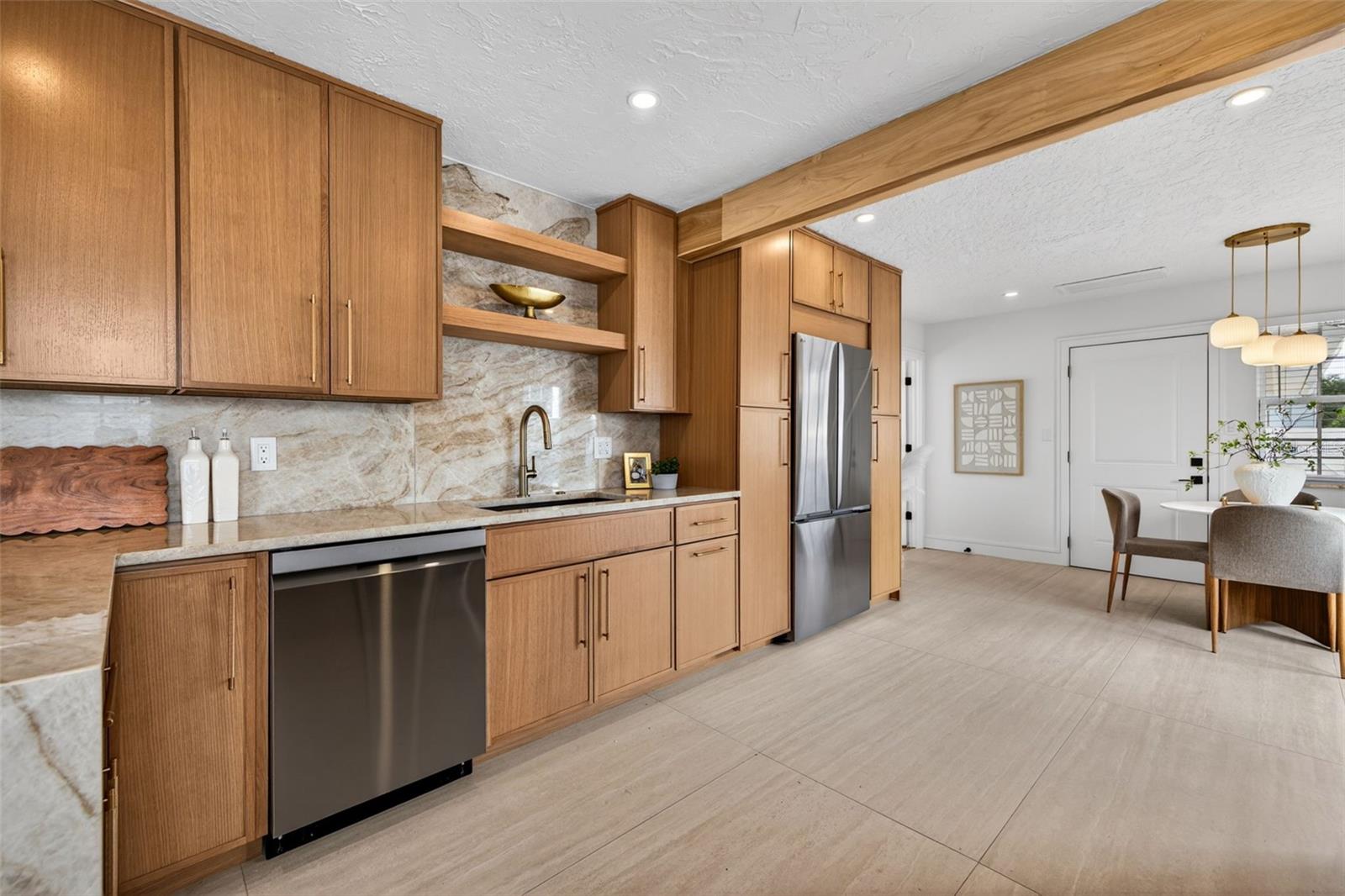 Image 11 of 36 For 861 45th Avenue N