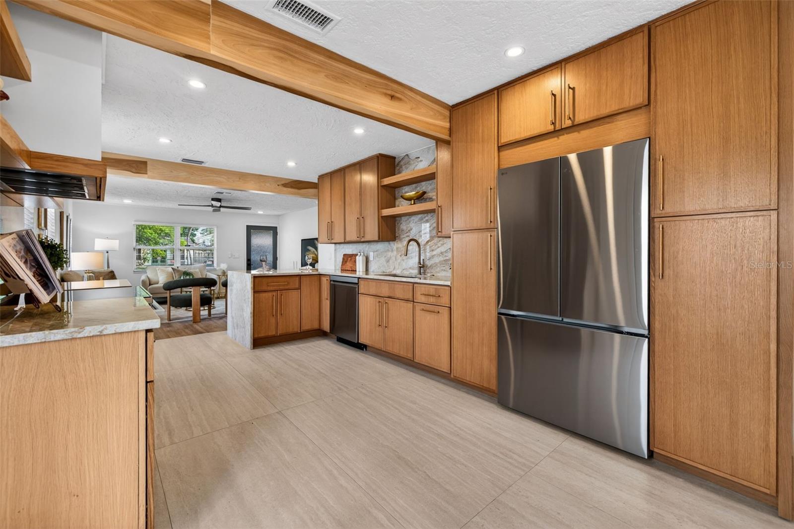 Image 14 of 36 For 861 45th Avenue N