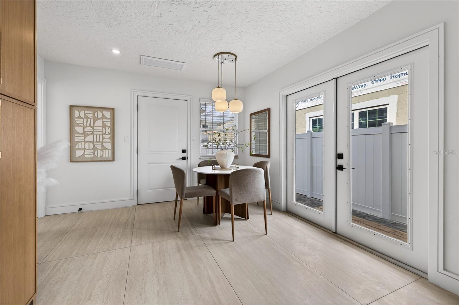 Image 17 of 36 For 861 45th Avenue N