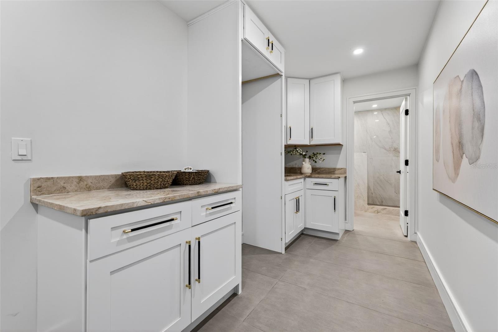 Image 29 of 36 For 861 45th Avenue N