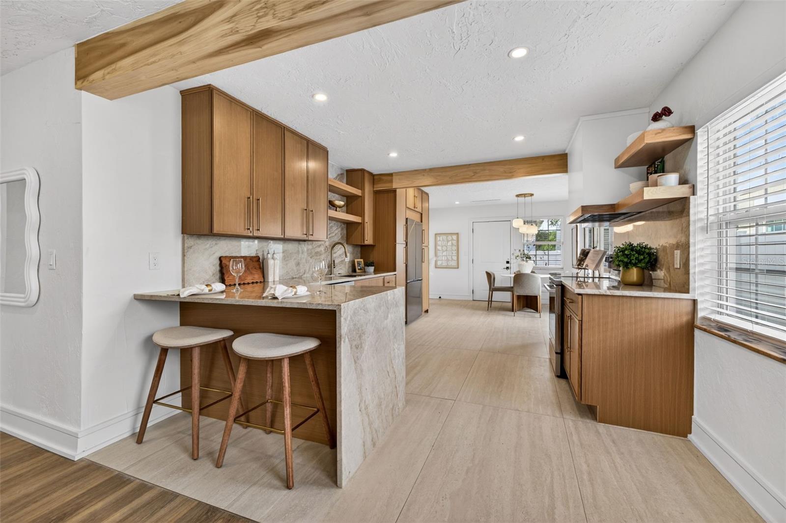 Image 9 of 36 For 861 45th Avenue N