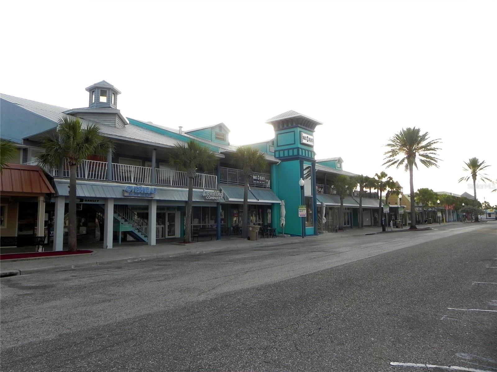 Image 49 of 51 For 12924 Gulf Boulevard 110