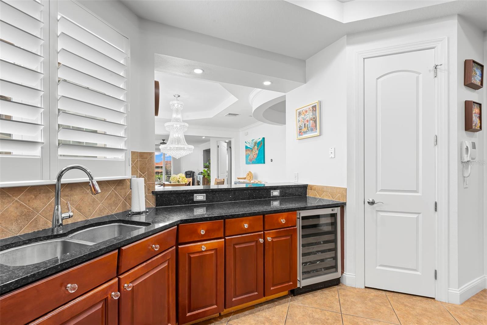 Image 13 of 64 For 6 Academy Way S 221