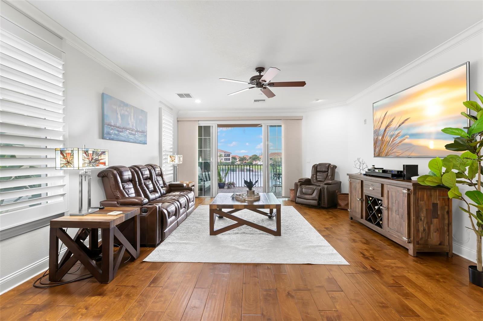 Image 18 of 64 For 6 Academy Way S 221