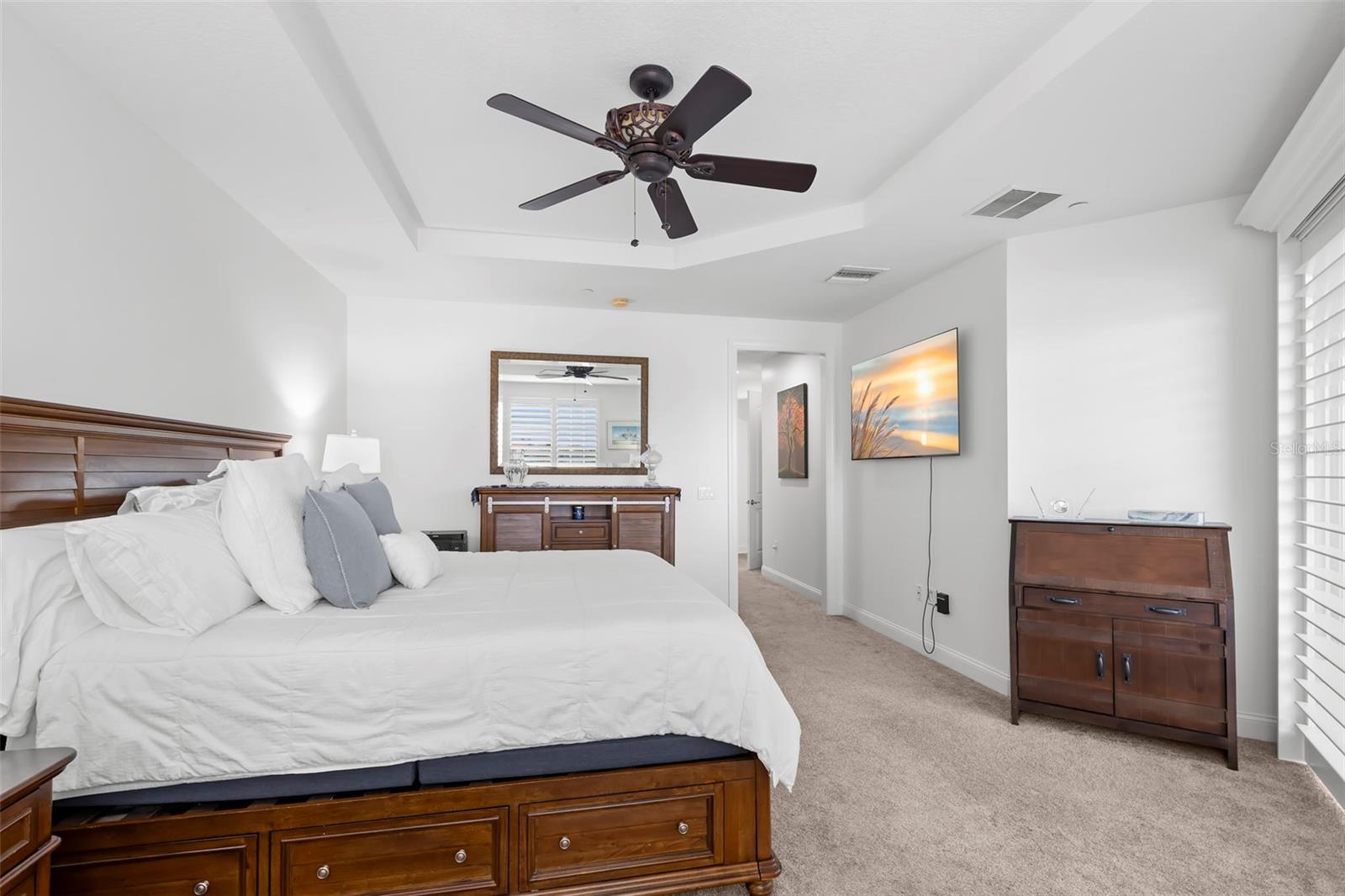 Image 31 of 64 For 6 Academy Way S 221