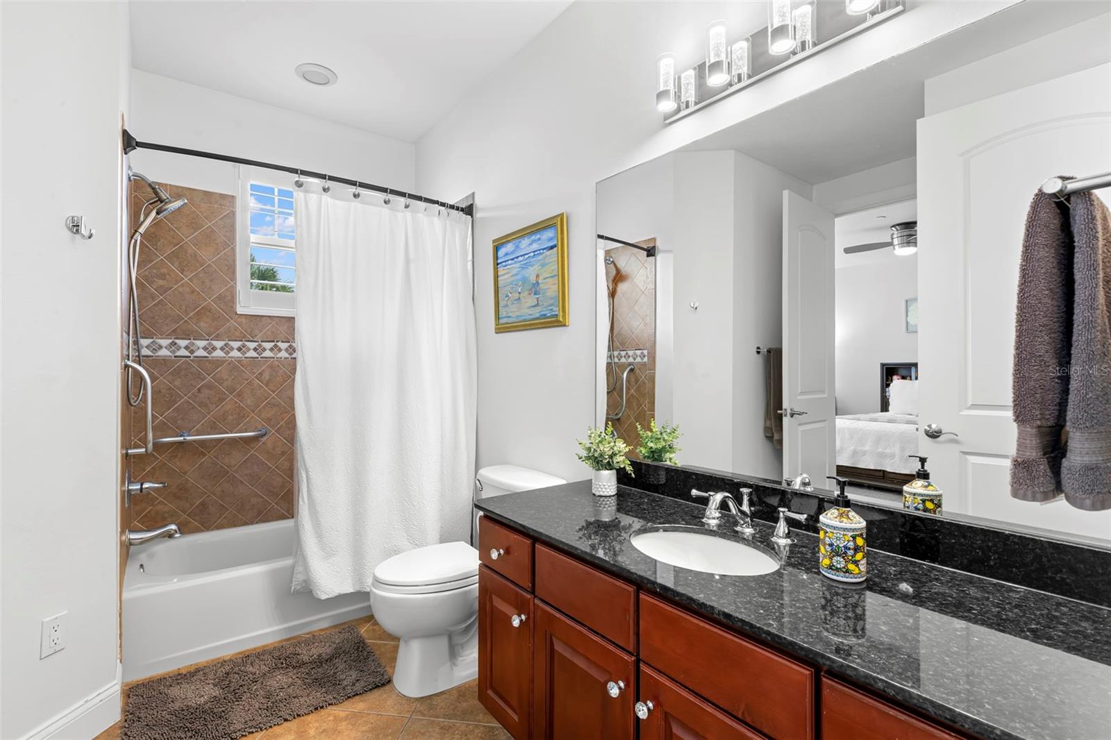 Image 36 of 64 For 6 Academy Way S 221