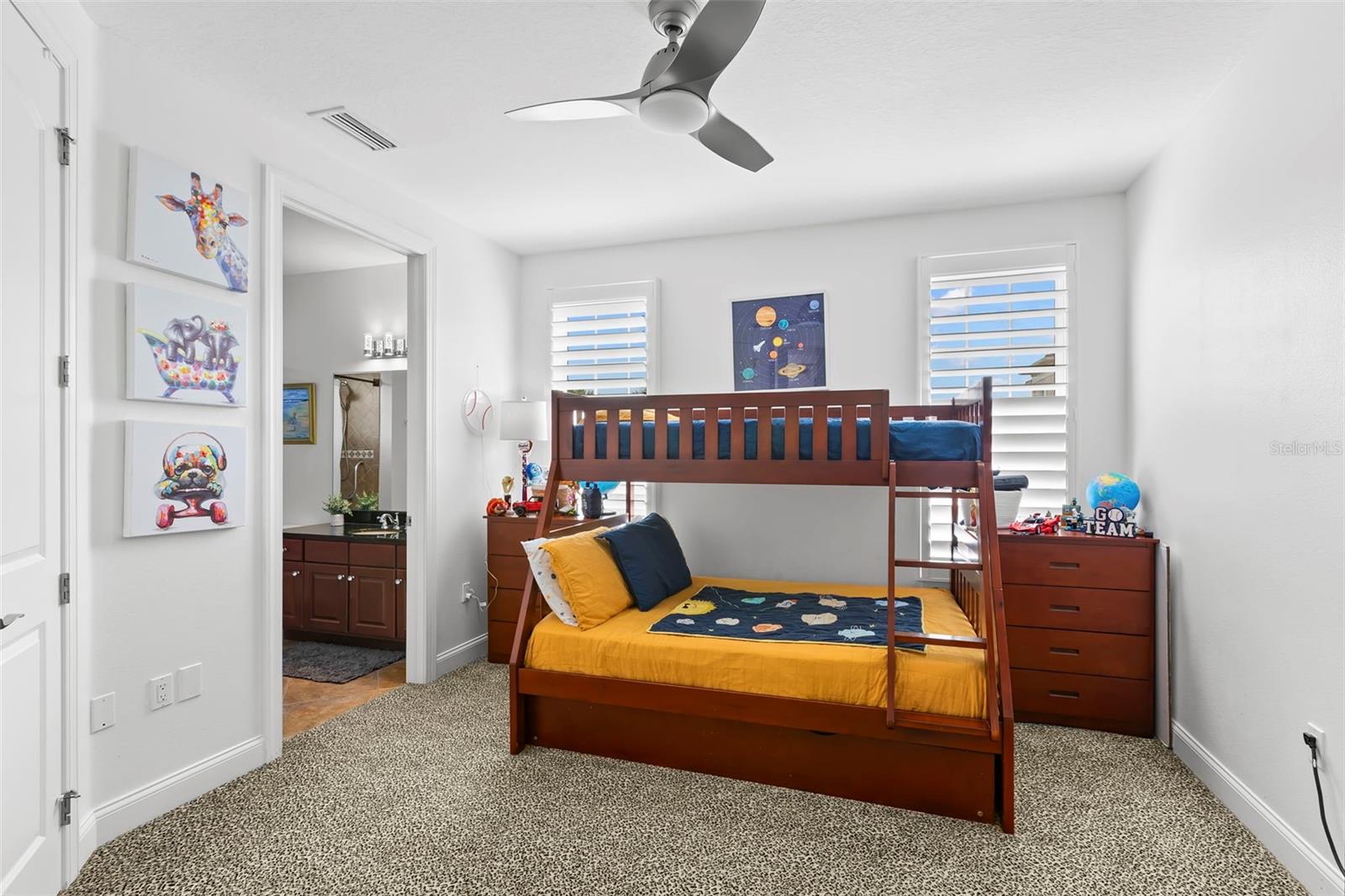 Image 38 of 64 For 6 Academy Way S 221
