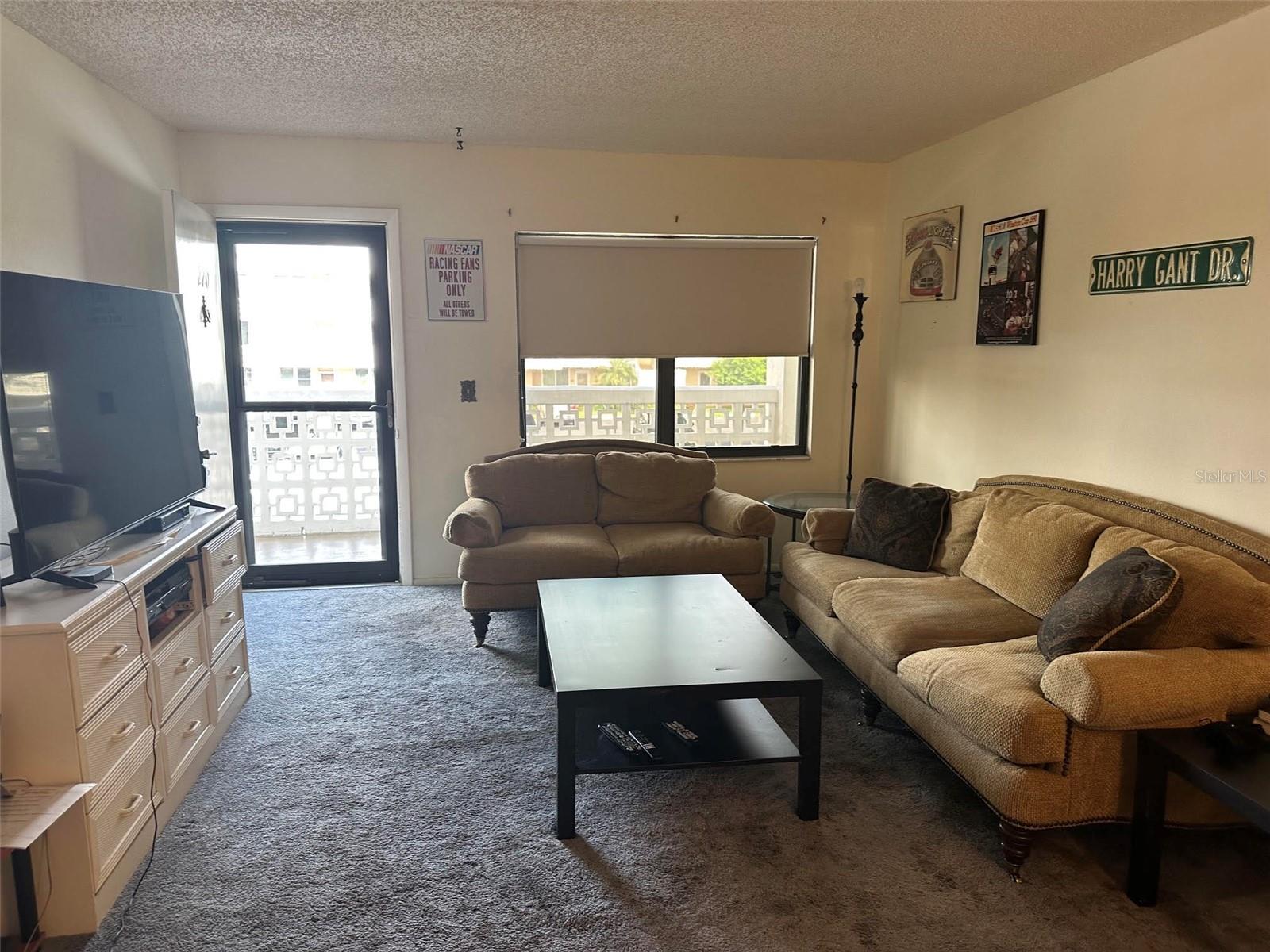 Image 2 of 13 For 5090 Bay Street Ne 220