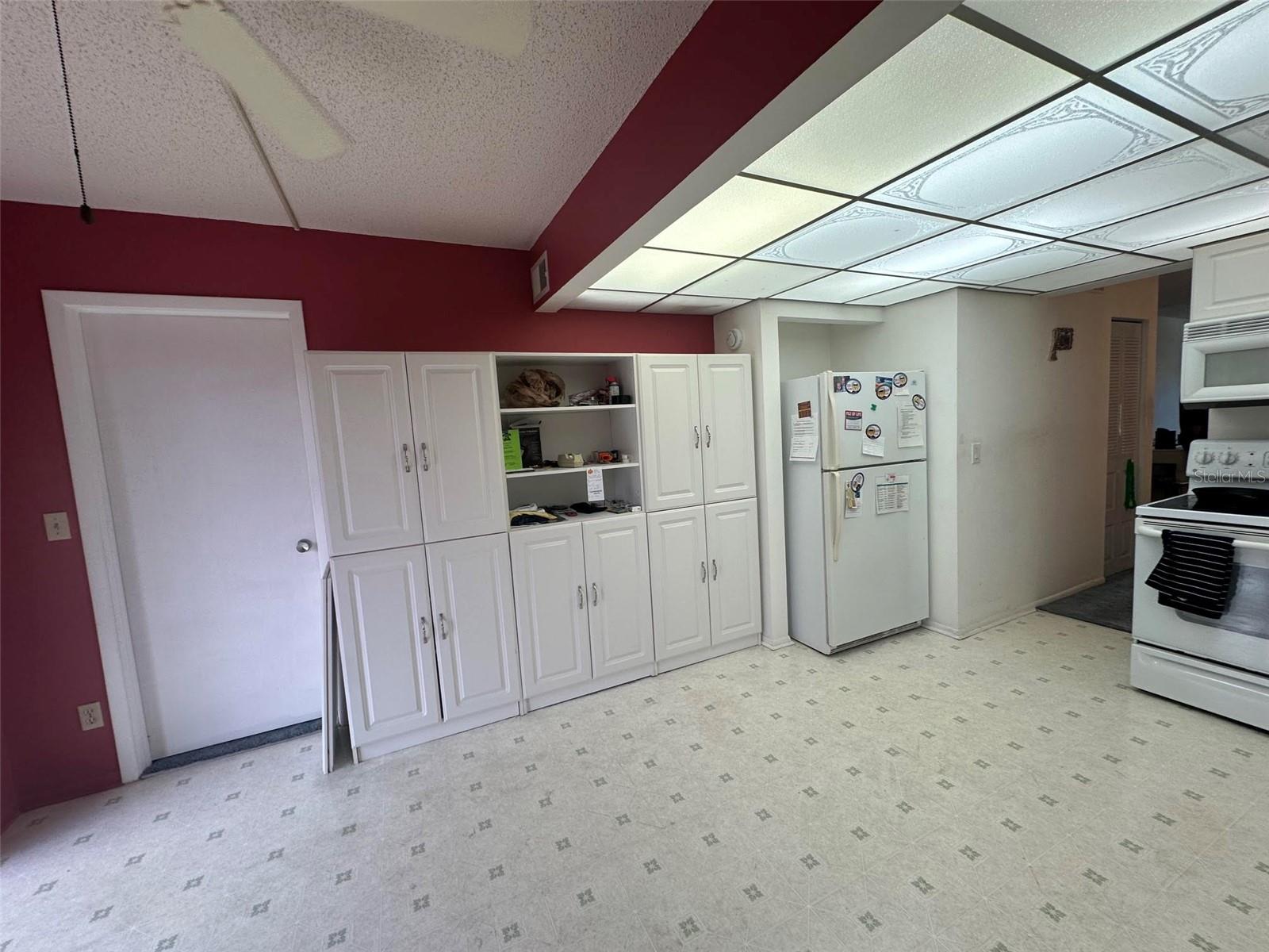 Image 5 of 13 For 5090 Bay Street Ne 220