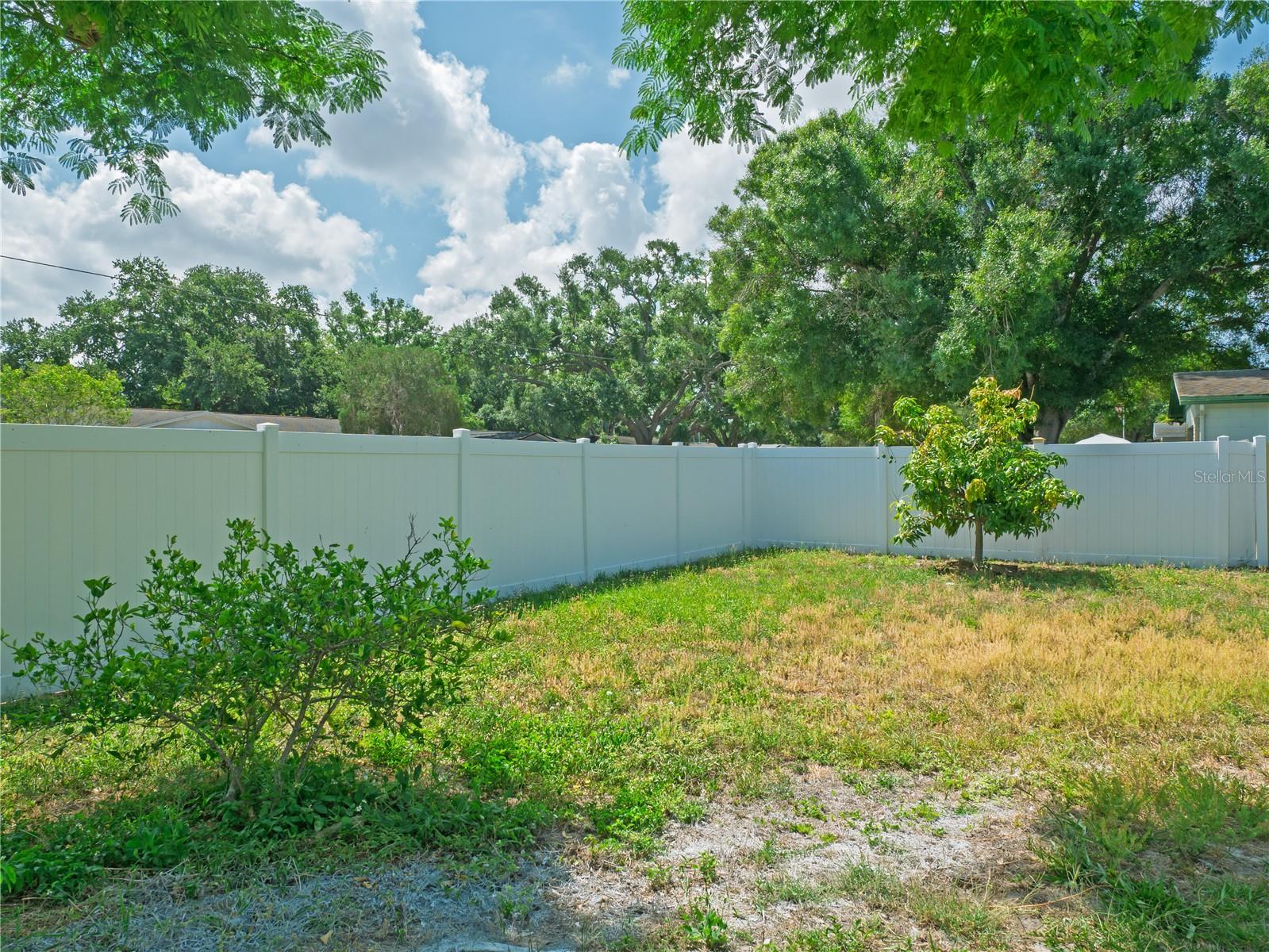 Image 26 of 33 For 6436 Cardinal Dr