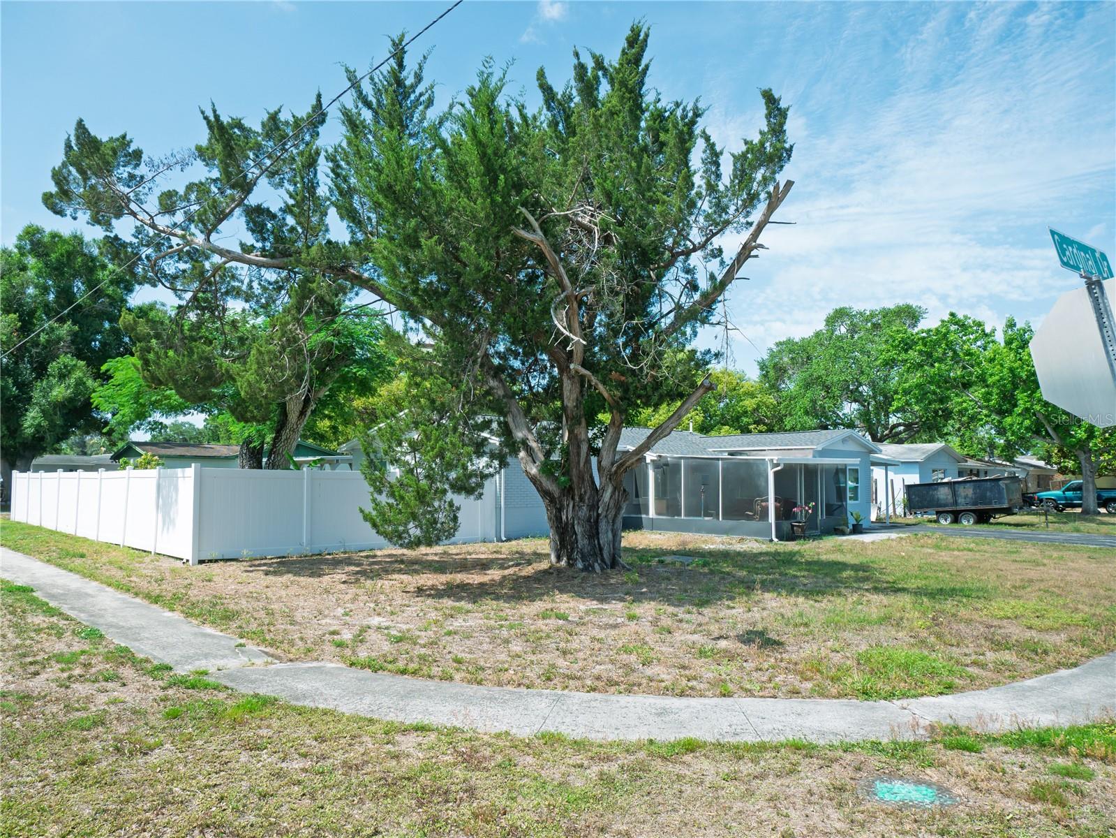 Image 32 of 33 For 6436 Cardinal Dr