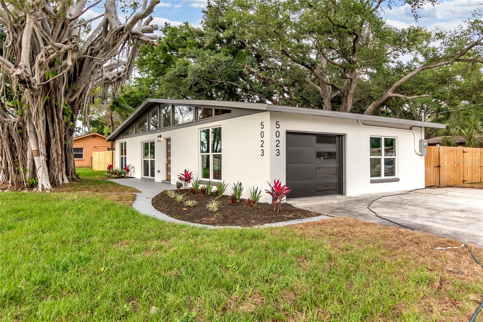 Image 2 of 19 For 5023 9th Street E