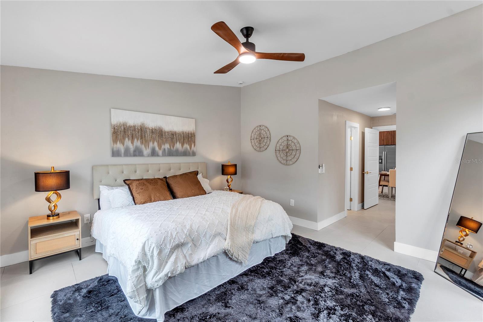 Image 9 of 19 For 5023 9th Street E