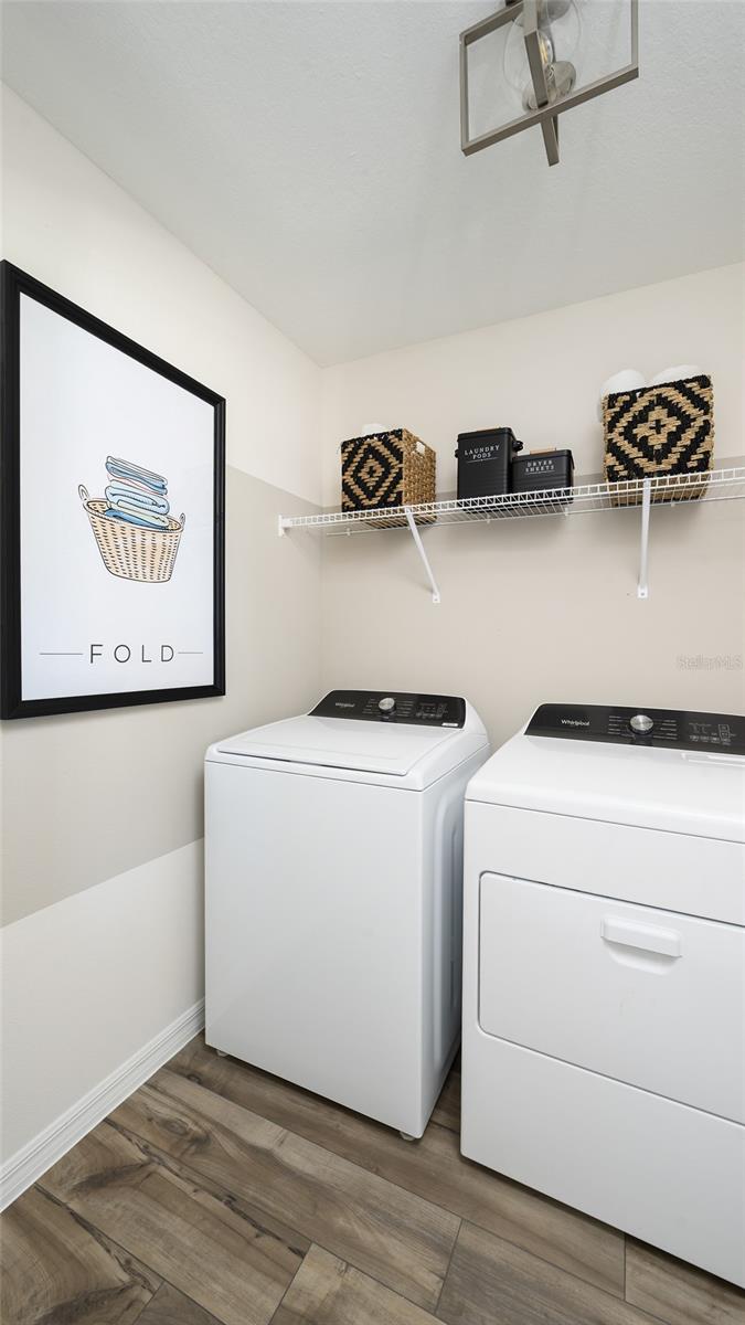 Listing photo id 14 for 5464 San Pietro Drive