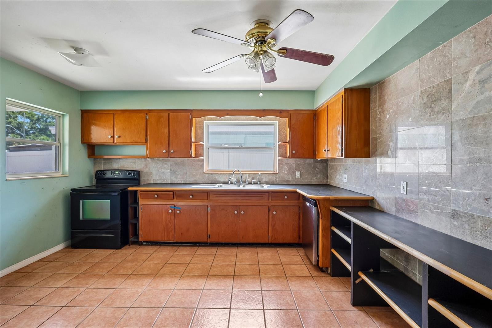 Image 12 of 29 For 6610 4th Avenue N