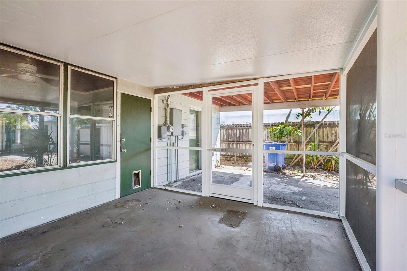 Image 23 of 29 For 6610 4th Avenue N