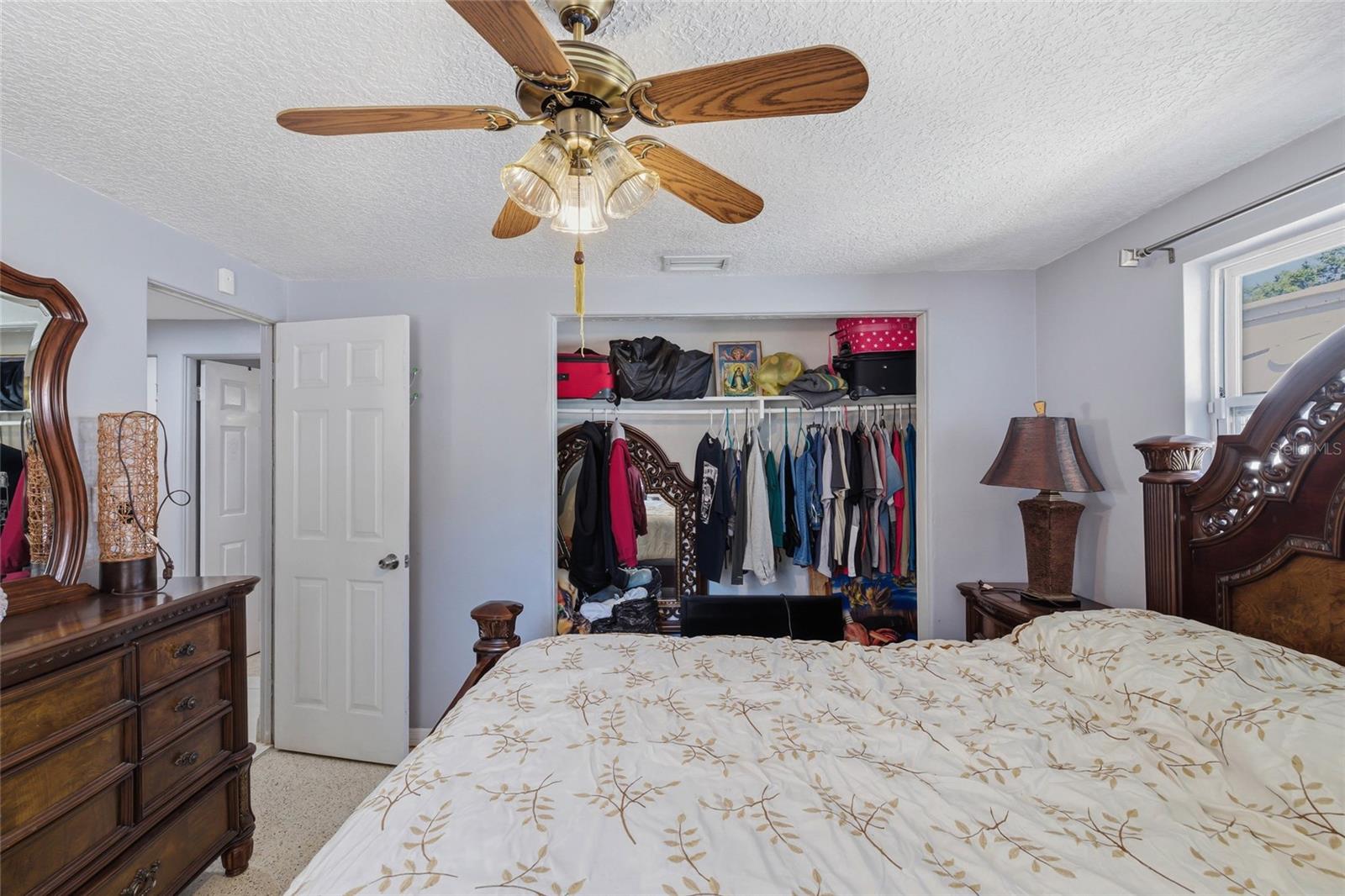 Listing photo id 23 for 6760 Runnel Drive