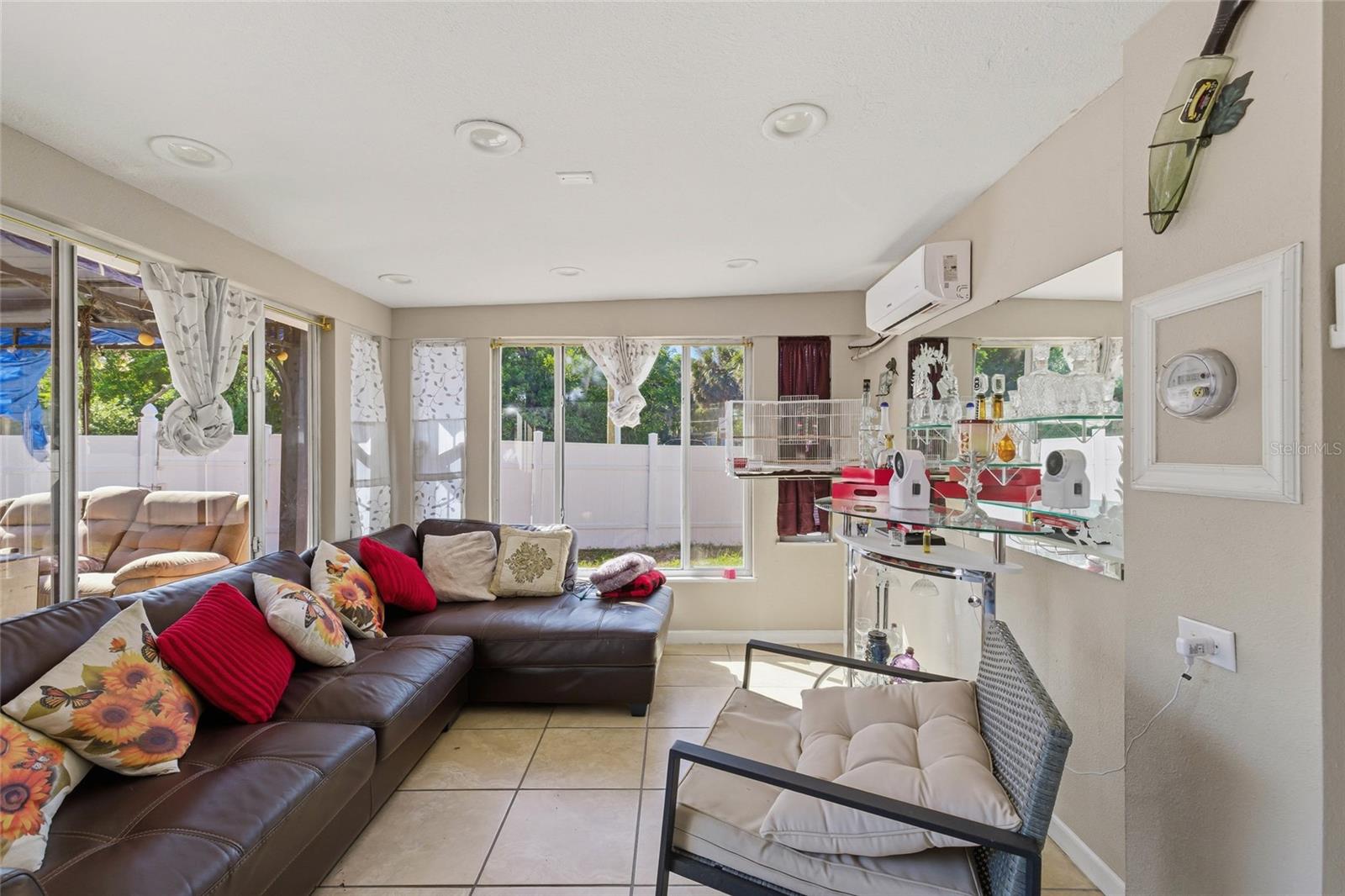 Listing photo id 28 for 6760 Runnel Drive