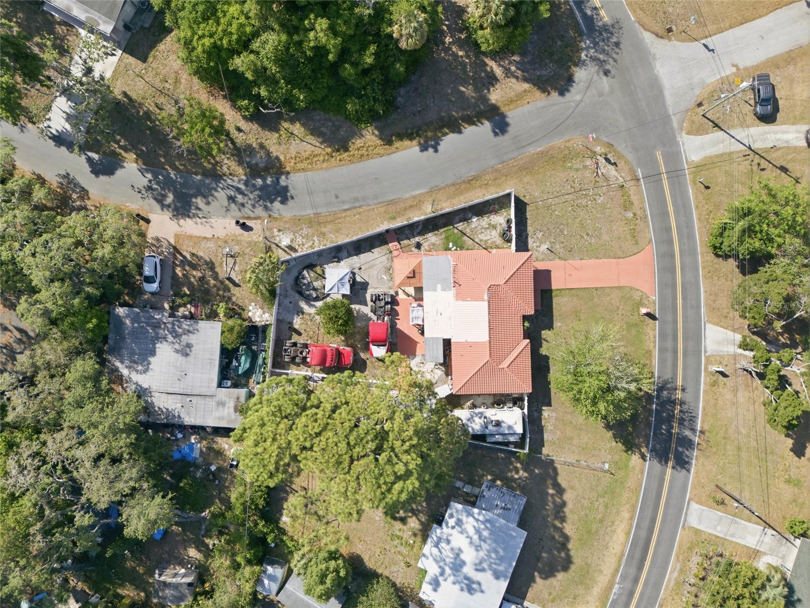 Listing photo id 48 for 6760 Runnel Drive