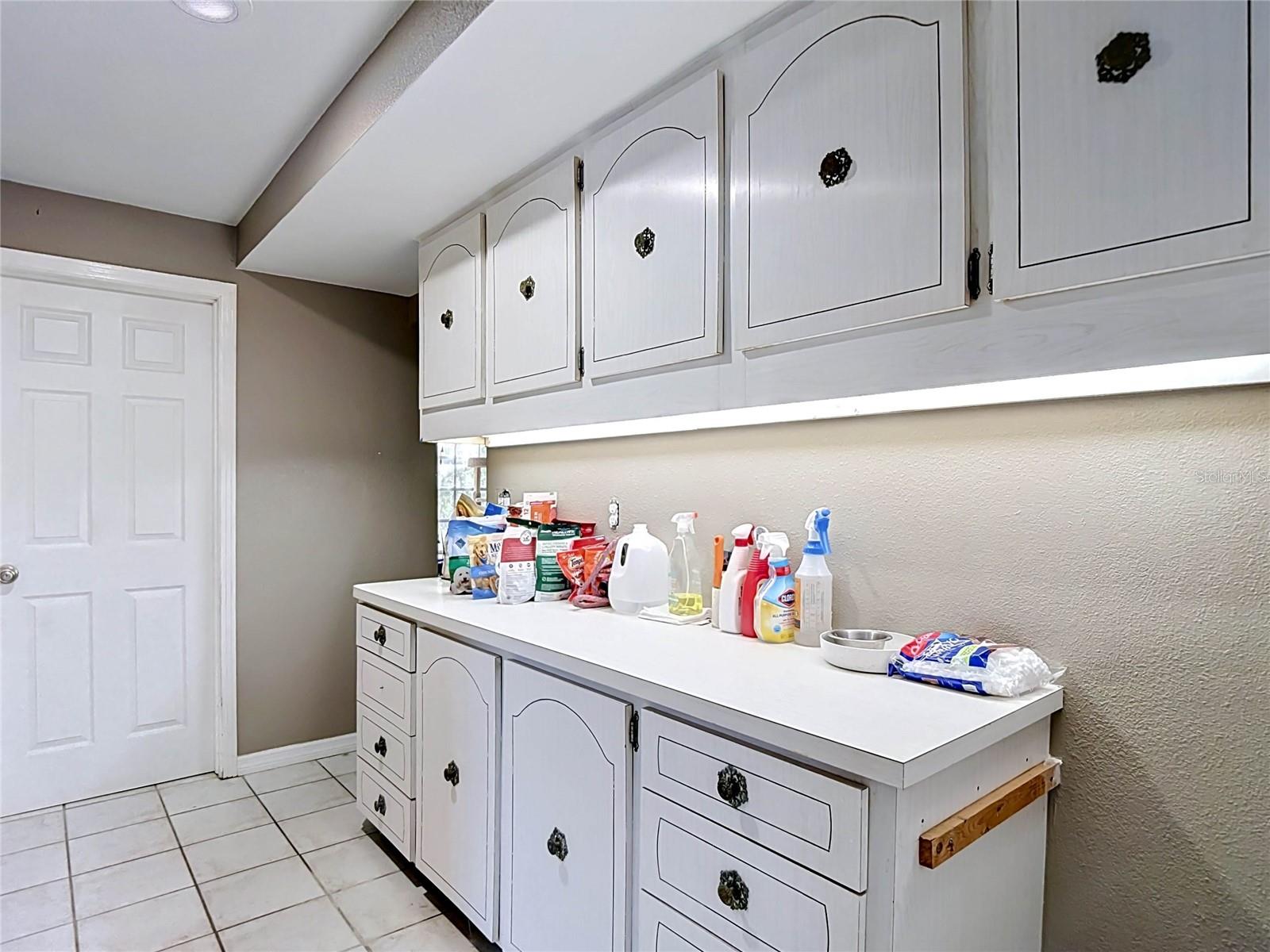 Image 18 of 68 For 5433 Front Drive