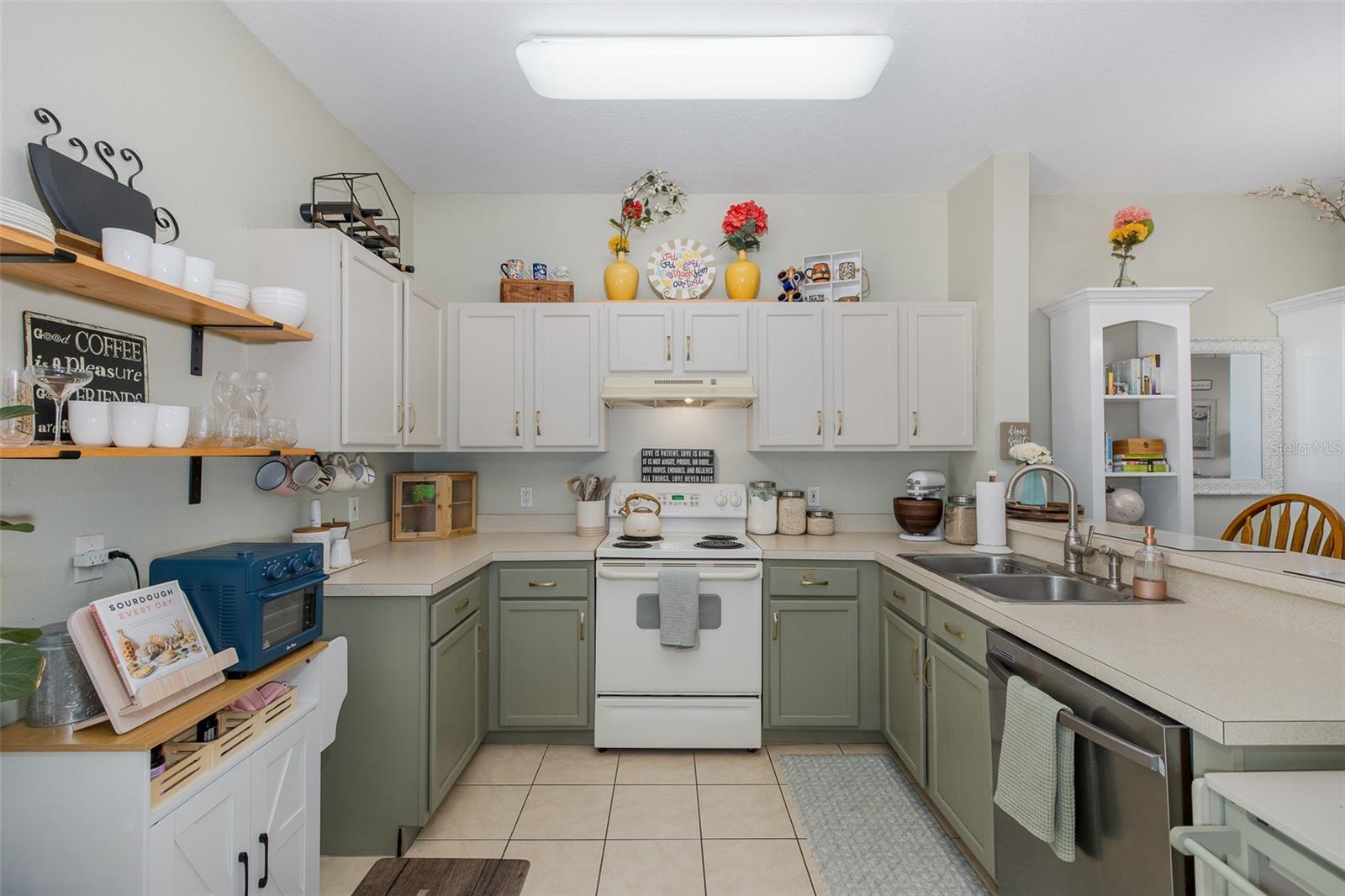 Image 9 of 29 For 12739 Sunland Court
