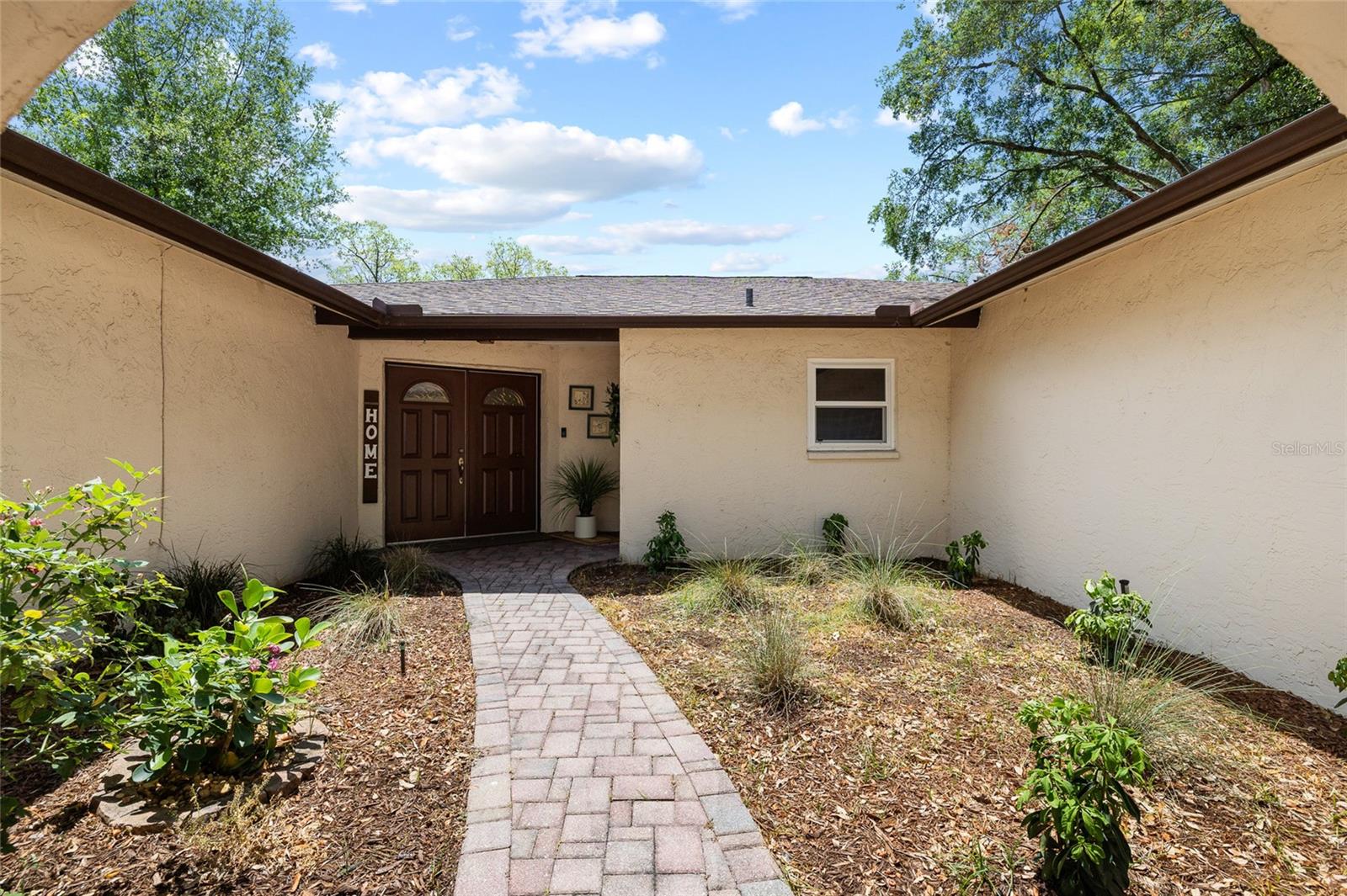 Image 4 of 48 For 7415 Lake Forest Circle