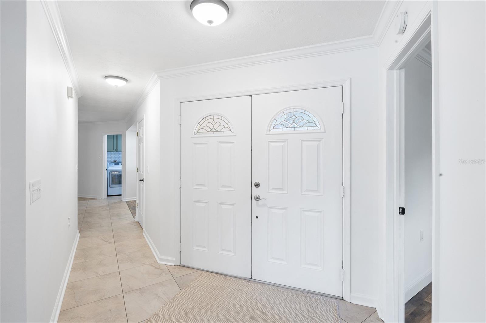 Image 5 of 48 For 7415 Lake Forest Circle