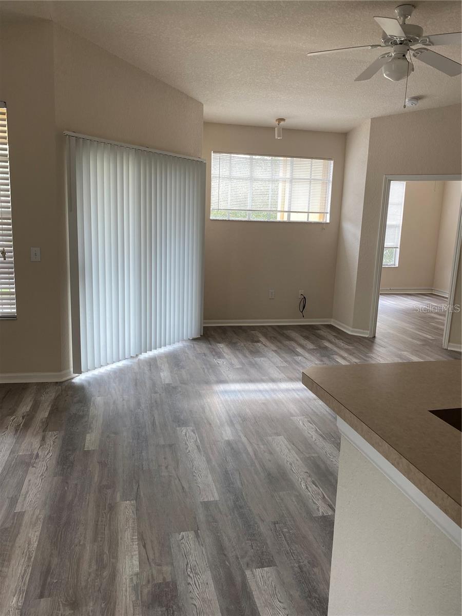 Image 6 of 12 For 5125 Palm Springs Boulevard 9204