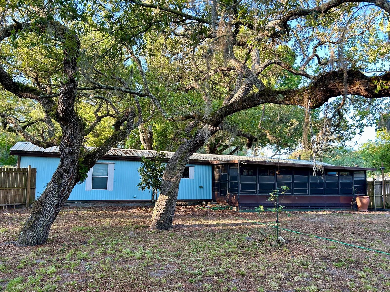 Image 23 of 92 For 9846 Cardy Street