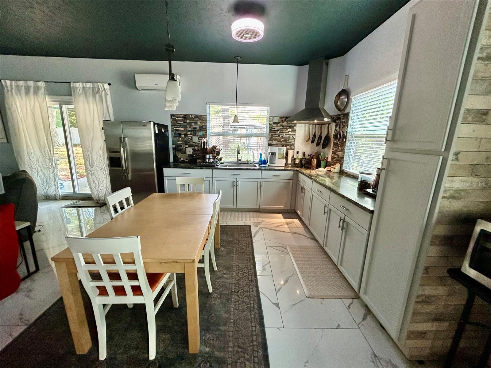 Image 26 of 92 For 9846 Cardy Street