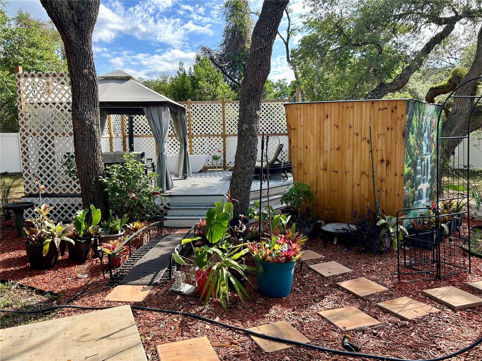 Image 42 of 92 For 9846 Cardy Street