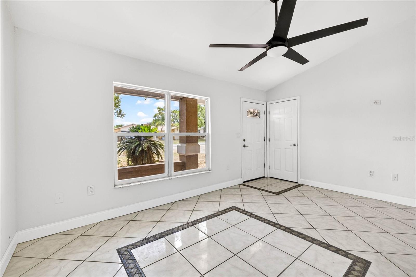 Image 8 of 39 For 8076 Wooden Drive