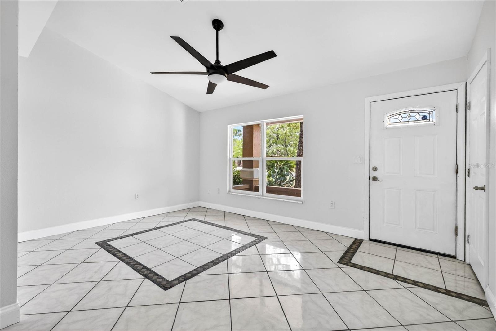 Image 9 of 39 For 8076 Wooden Drive